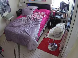 The Horny Hostel - Bedroom 2's Live Sex Cam Show