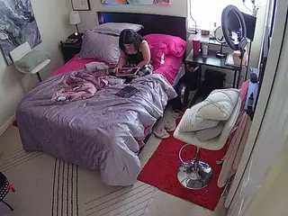 The Horny Hostel - Bedroom 2's Live Sex Cam Show