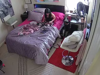 The Horny Hostel - Bedroom 2's Live Sex Cam Show