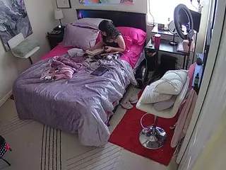 The Horny Hostel - Bedroom 2's Live Sex Cam Show
