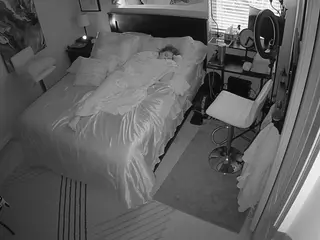 The Horny Hostel - Bedroom 2's Live Sex Cam Show