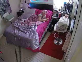 The Horny Hostel - Bedroom 2's Live Sex Cam Show