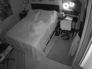 The Horny Hostel - Bedroom 2's Live Sex Cam Show