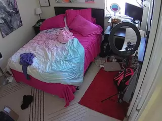 The Horny Hostel - Bedroom 2's Live Sex Cam Show