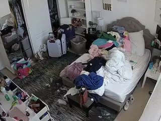 voyeurcam hornyhostel 02's Live Sex Cam Show
