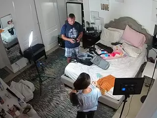 voyeurcam hornyhostel 02's Live Sex Cam Show