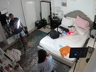 voyeurcam hornyhostel 02's Live Sex Cam Show