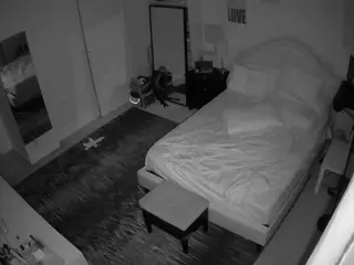 voyeurcam hornyhostel 02's Live Sex Cam Show