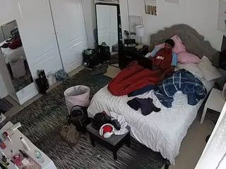 voyeurcam hornyhostel 02's Live Sex Cam Show