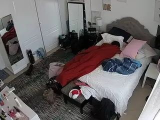 voyeurcam hornyhostel 02's Live Sex Cam Show