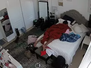 voyeurcam hornyhostel 02's Live Sex Cam Show