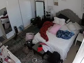 voyeurcam hornyhostel 02's Live Sex Cam Show