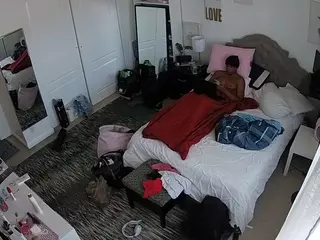voyeurcam hornyhostel 02's Live Sex Cam Show