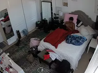 voyeurcam hornyhostel 02's Live Sex Cam Show