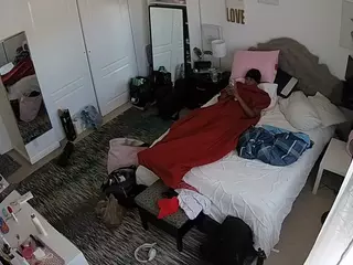 voyeurcam hornyhostel 02's Live Sex Cam Show