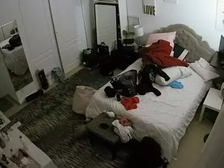 voyeurcam hornyhostel 02's Live Sex Cam Show