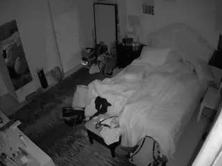 voyeurcam hornyhostel 02's Live Sex Cam Show