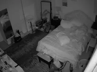 voyeurcam hornyhostel 02's Live Sex Cam Show