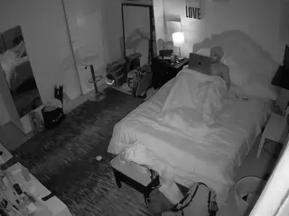 voyeurcam hornyhostel 02's Live Sex Cam Show