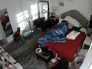 voyeurcam hornyhostel 02's Live Sex Cam Show