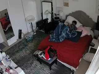 voyeurcam hornyhostel 02's Live Sex Cam Show