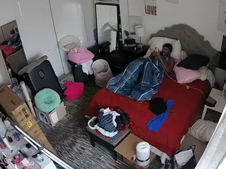 voyeurcam hornyhostel 02's Live Sex Cam Show