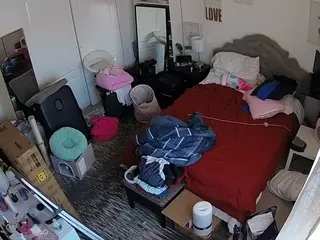 voyeurcam hornyhostel 02's Live Sex Cam Show
