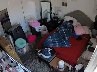 voyeurcam hornyhostel 02's Live Sex Cam Show