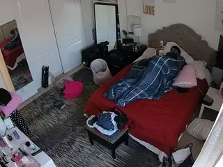 voyeurcam hornyhostel 02's Live Sex Cam Show