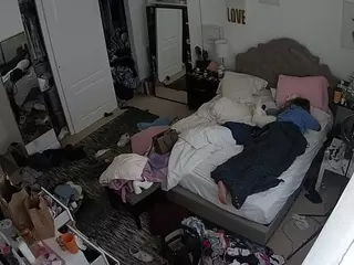 voyeurcam hornyhostel 02's Live Sex Cam Show