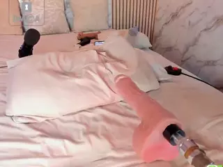 jennermd's Live Sex Cam Show