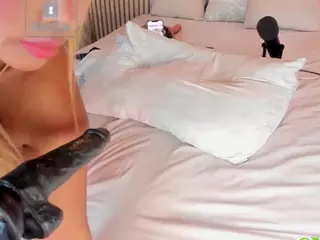 jennermd's Live Sex Cam Show