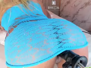 jennermd's Live Sex Cam Show
