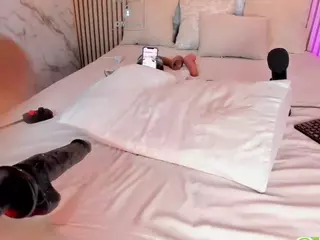jennermd's Live Sex Cam Show