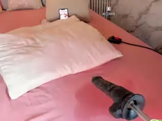 jennermd's Live Sex Cam Show