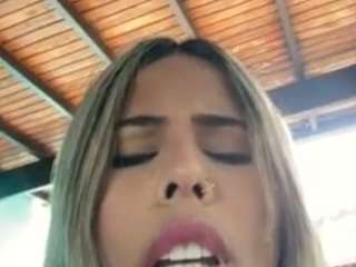 Live cam show with jennermd