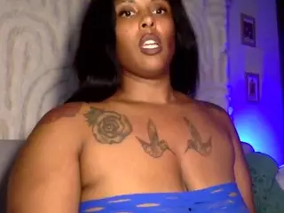 Dani Nopanties's Live Sex Cam Show