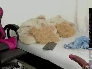 HOLLY-JORDA's Live Sex Cam Show