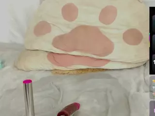 HOLLY-JORDA's Live Sex Cam Show