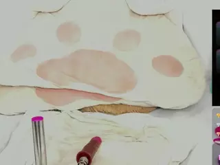 HOLLY-JORDA's Live Sex Cam Show