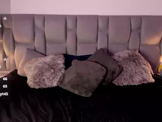 nickytouse's Live Sex Cam Show