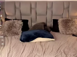 nickytouse's Live Sex Cam Show