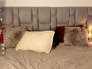 nickytouse's Live Sex Cam Show