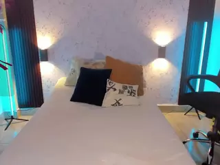 martinabianchi's Live Sex Cam Show