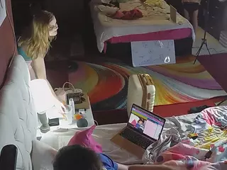Sexy Girls Room's Live Sex Cam Show