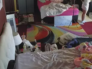 Sexy Girls Room's Live Sex Cam Show