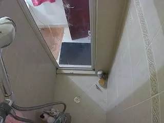 Sexy Girl Shower's Live Sex Cam Show