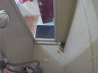 Sexy Girl Shower's Live Sex Cam Show