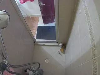Sexy Girl Shower's Live Sex Cam Show