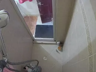 Sexy Girl Shower's Live Sex Cam Show
